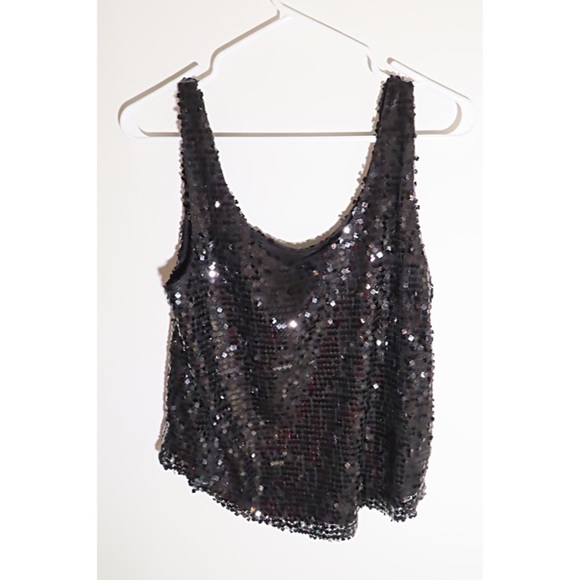 Bundle 2for1 Black/White shimmer sequin tank tops - Picture 4 of 6